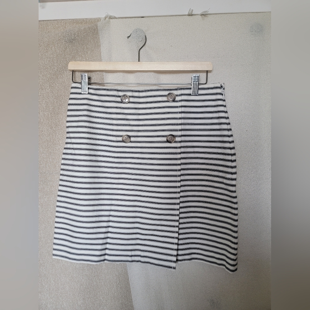 ANN TAYLOR LOFT STRIPE SKIRT | SIZE 6 | FRONT SLIT